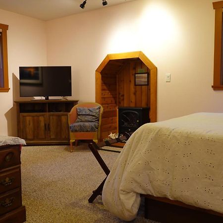 Summerhill Guest House Tofino Buitenkant foto