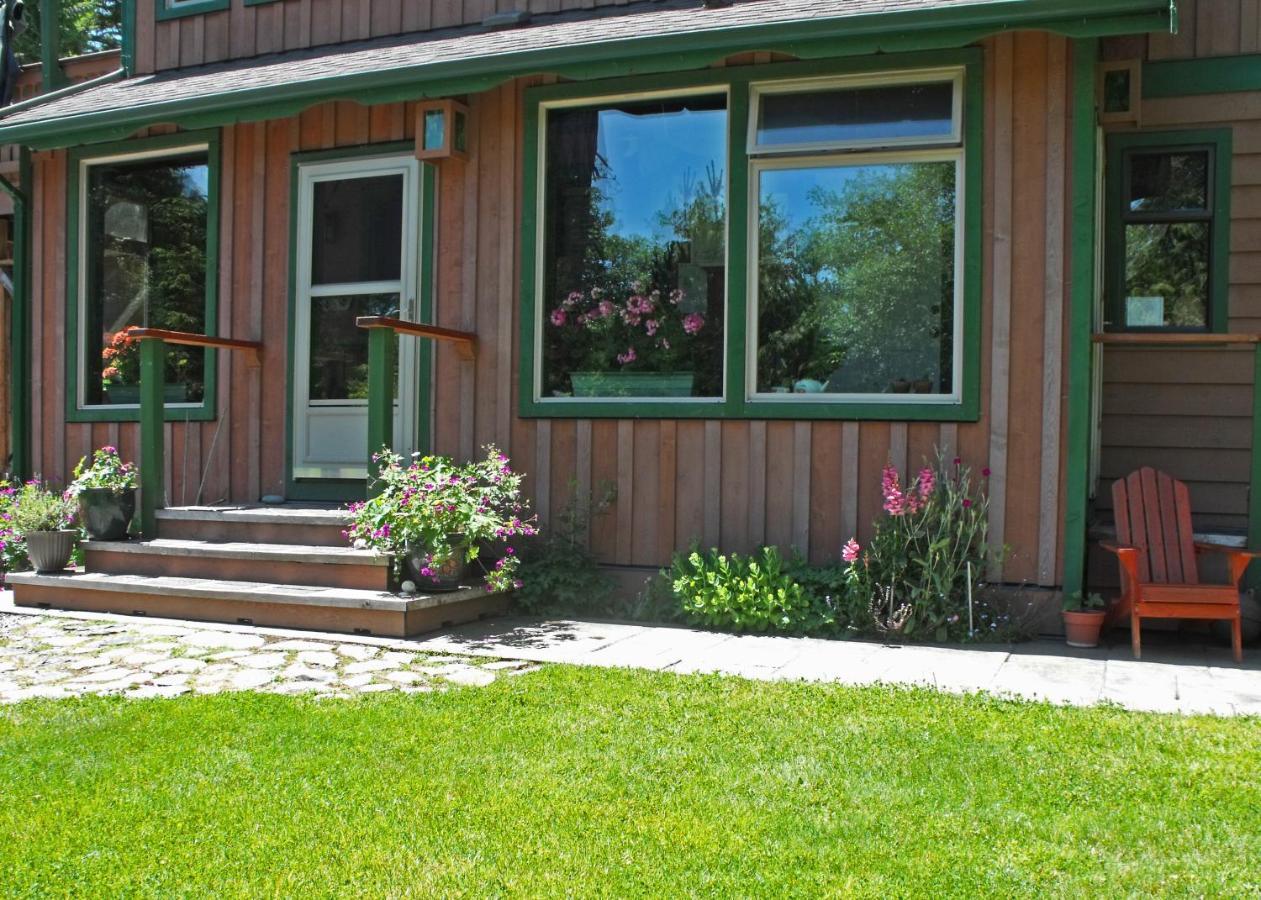 Summerhill Guest House Tofino Buitenkant foto