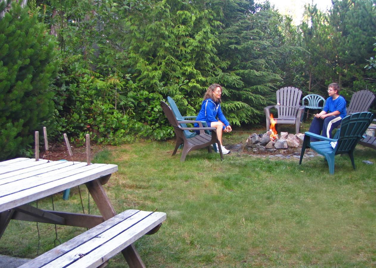 Summerhill Guest House Tofino Buitenkant foto